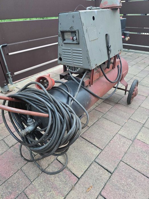 Kompresor sprężarka silnik elektryczny trójfazowy 1,5 kW