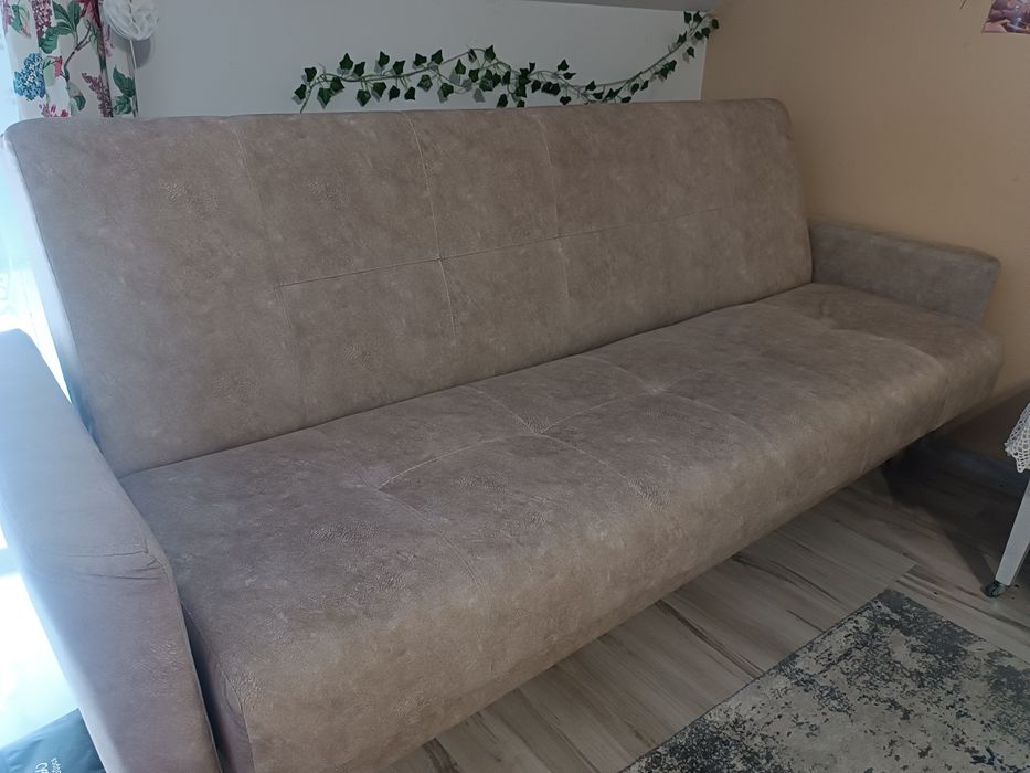 Wersalka kanapa sofa beżowa