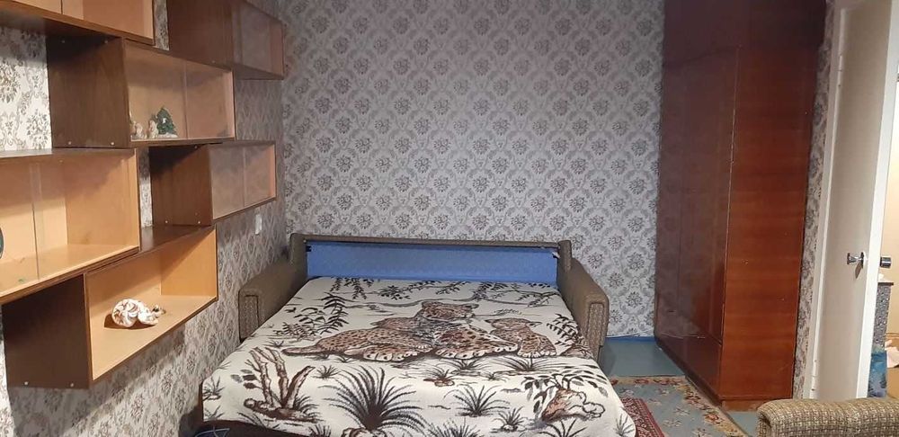 Здам 1кімнатну квартиру біля Дафі в живому стані за 8000 грн