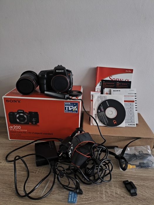 Sony a200 plus obiektyw karta zestaw