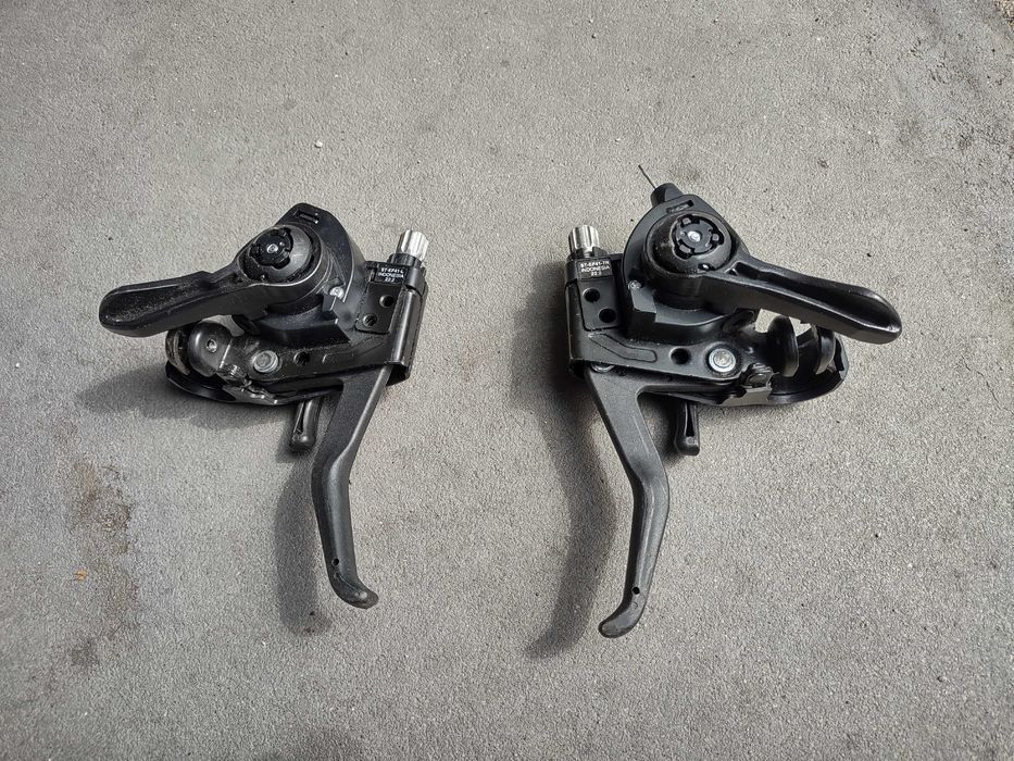 Manetki 3 x 8 shimano