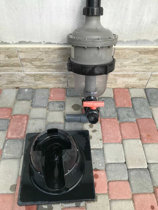 Фільтр в водойм (великий акваріум)