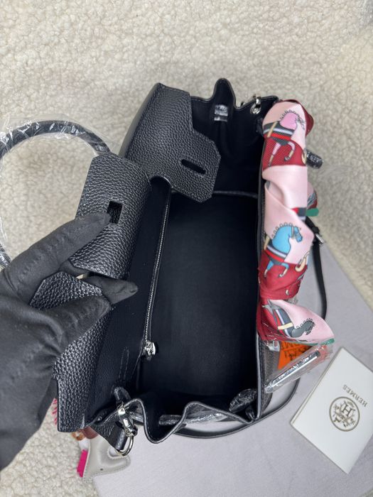 Сумка шкіряна жіноча в стилі Hermes Birkin розмір 30 см