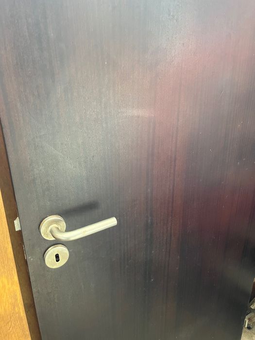 4 Dark Wood Doors64585484612355123