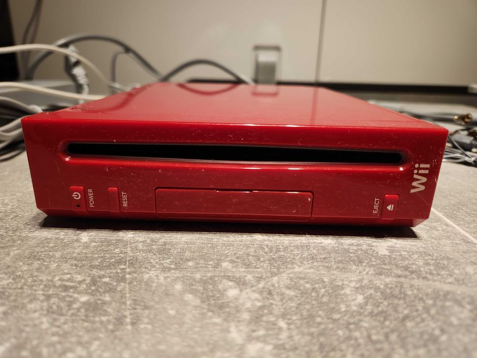 Nintendo Wii Red