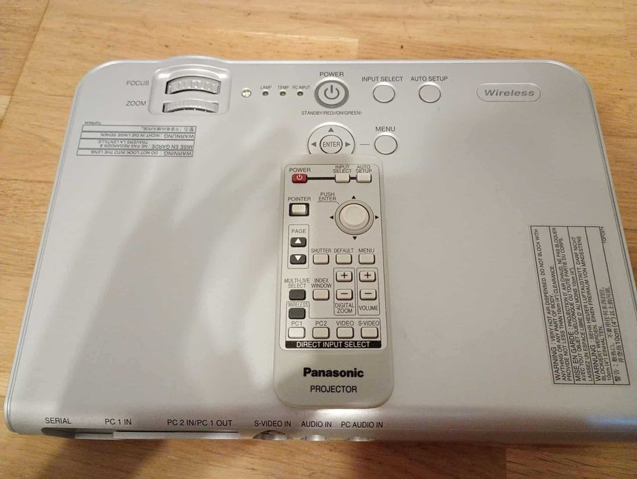 Projektor Panasonic PT-LB50NTE