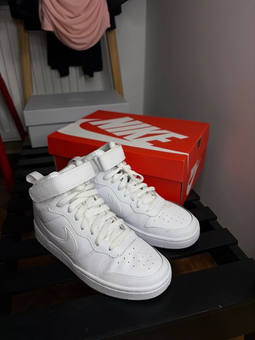 Кросівки жіночі Nike court borough mid 2 white