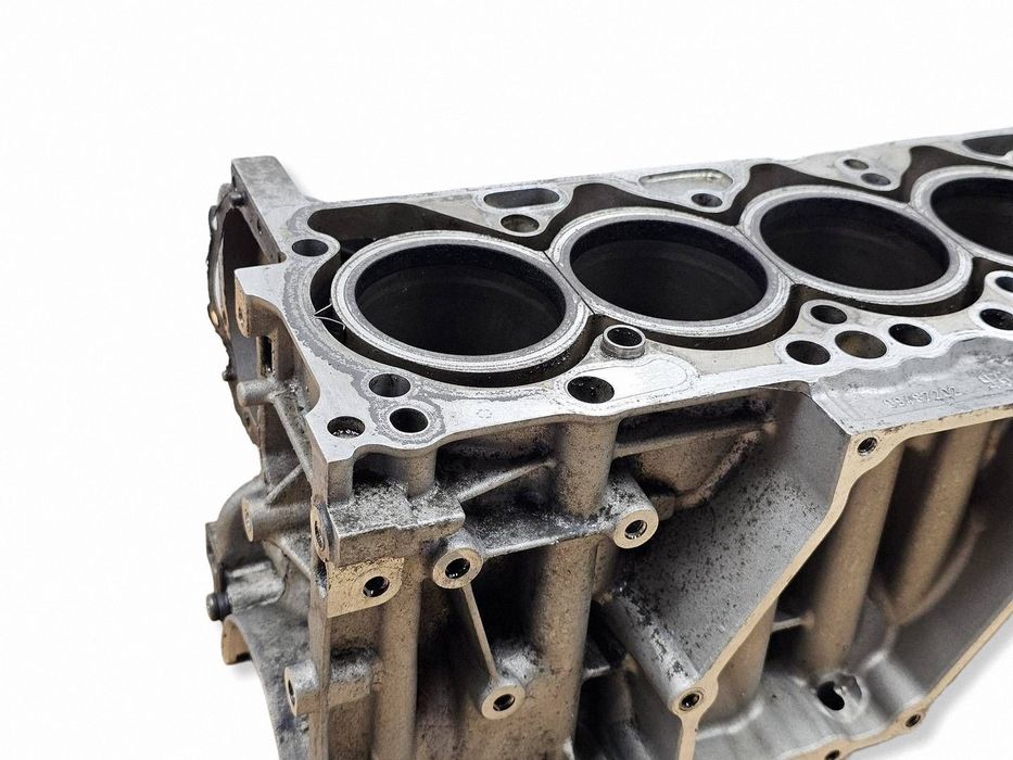 blok silnika d5244t15 volvo v60 s60 xc60 xc70 v70 s80 09487202