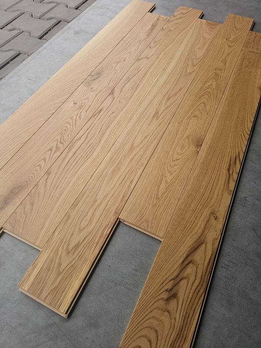 Deska dębowa lakier 4faza, szczotka 11x110x980/1180 (84 m2)