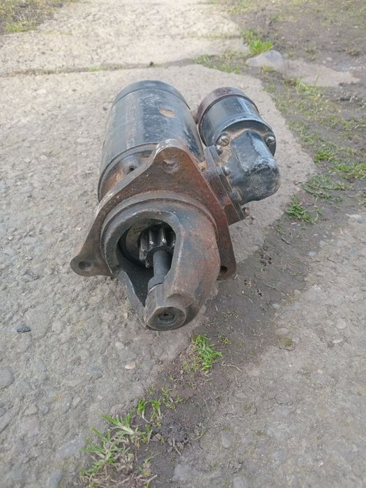 Не знаю,кажуть ЗІЛ.робочий