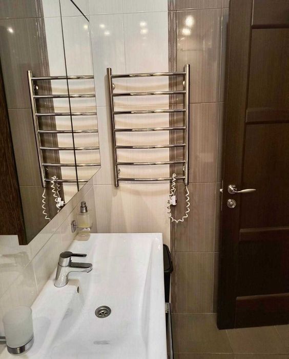 Продаж 3К з ремонтом  Обухів вул.Академічна 104 м2