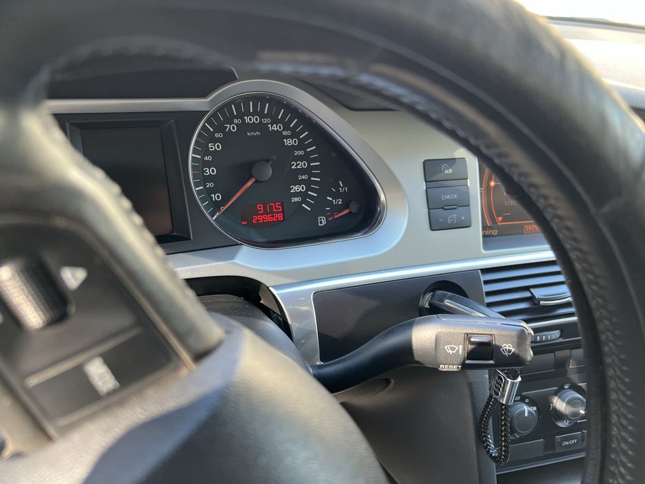 Audi a6c6 продам в хорошем состоянии !!!