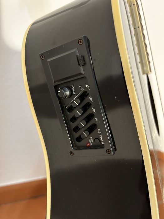 Guitarra Harley Benton (HBD-120CEO-BK)