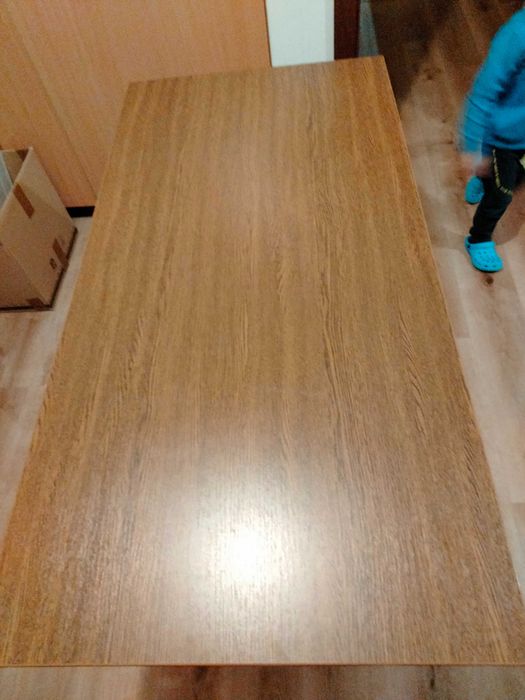 Biurko-stolik pod komputer