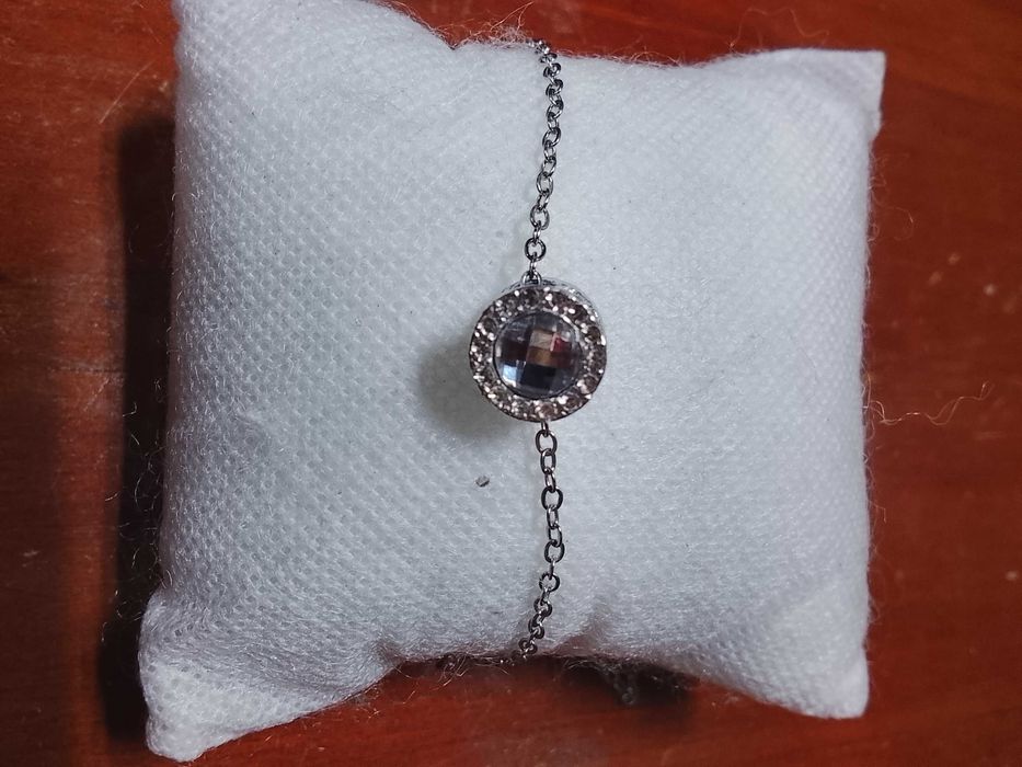 Vendo bijuteria elegante