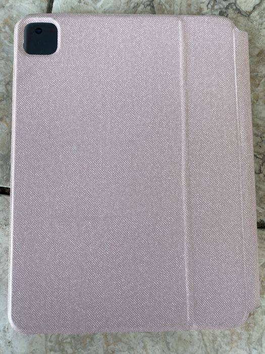 Ipad 7th generation with keyboard cover