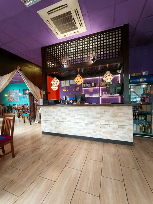Sprzedam funkcjonującą indyjską restaurację "INDIA KING"