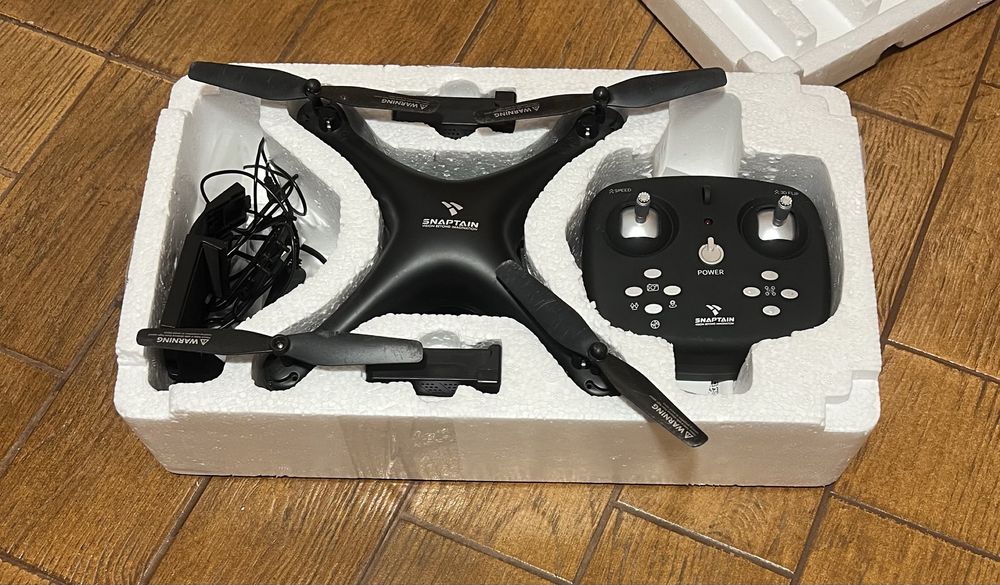 Drone Snaptain SP600 4-Axis + Comando + Caixa Original