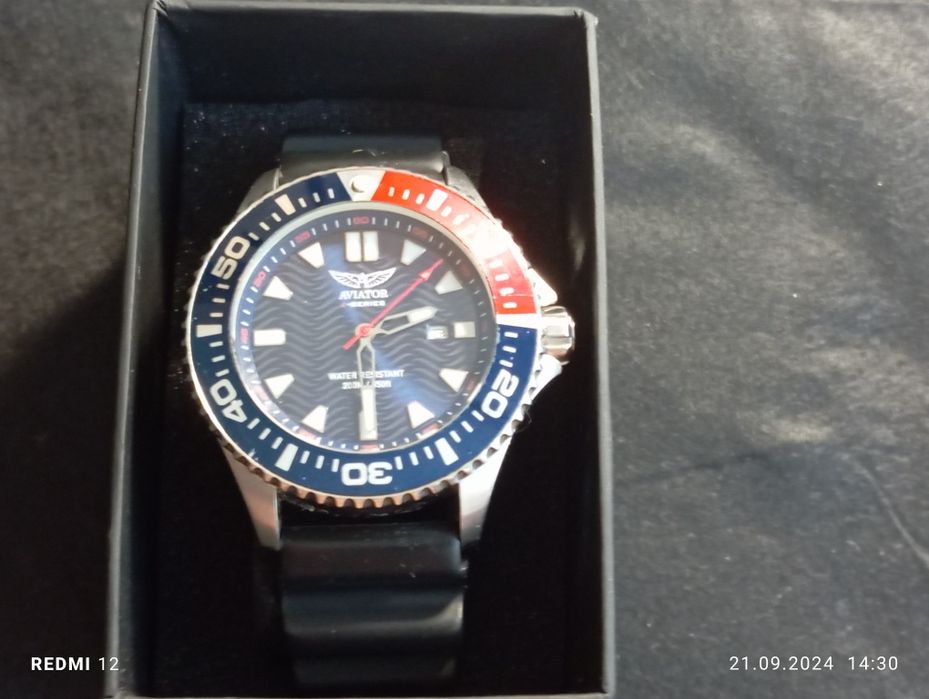 Aviator avw78341g351 hotsell