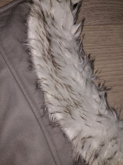 Kurteczka dla pieska z futeriem r.M