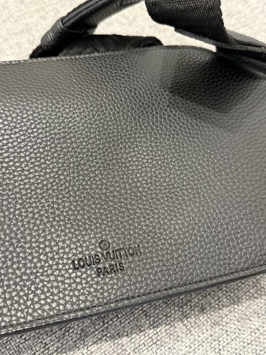 torba na ramię Louis Vuitton Discovery.