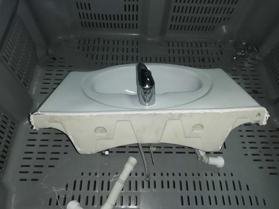 Lavatório e Base de duche