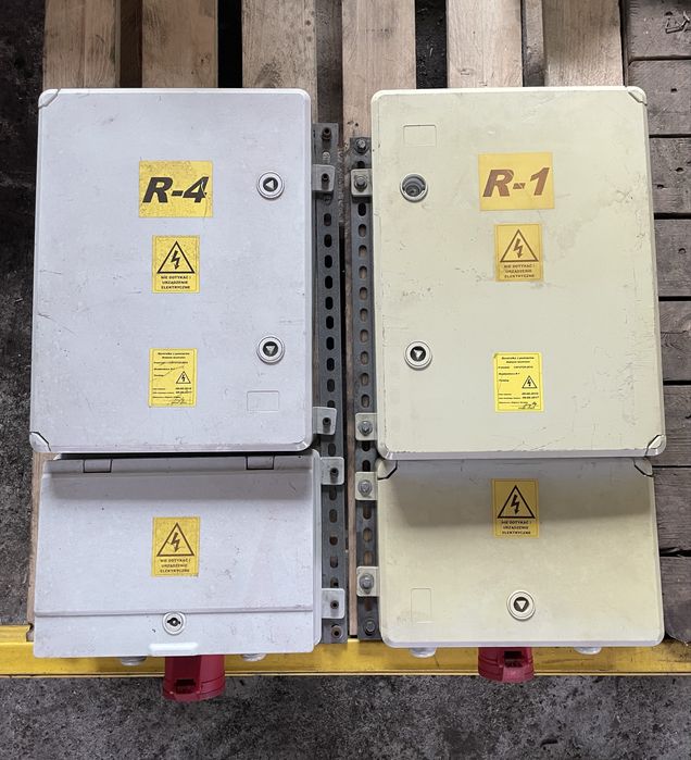 Szafa elektryczna, skrzynka, rozdzielnia, przyłącze elektryczne