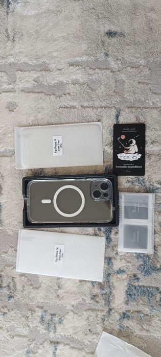 Capa de iPhone 14 transparente com 2 película de vidro