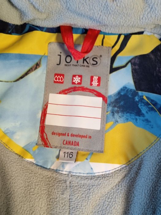 Продам зимний комплект на мальчика