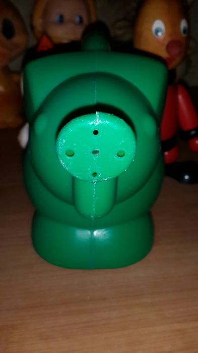 Різноманітні дитячі забавки