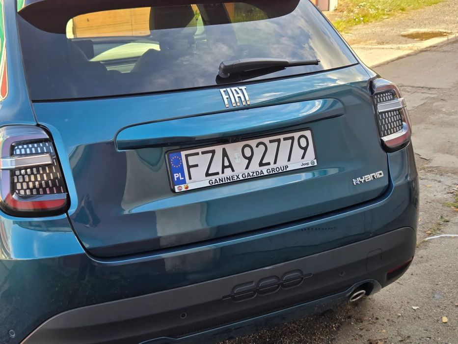 Fiat 600 Salon krajowy,I właściciel  dodatkowo zamonyowano  hak brinka,wersja L