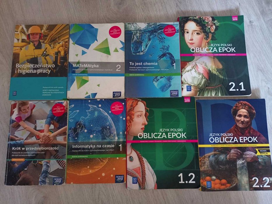 Sprzedam ksiązki + cwiczenie Krok w przedsiębiorczość lekko zapisane