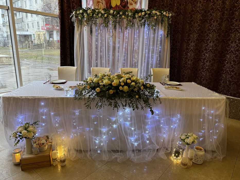 Арка весільнаабо для фотозони  2х2 м, президіум, декор