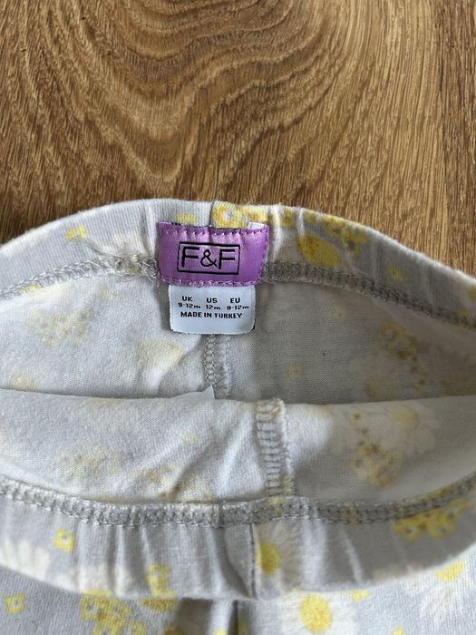 Legginsy dziewczęce w kwiaty 74/80 cm