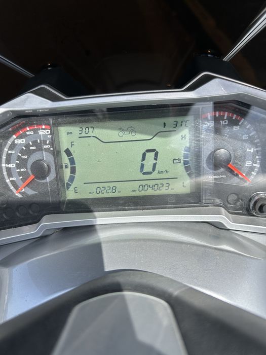 Keeway Vieste 125 - Mota de garagem com 4000 KM