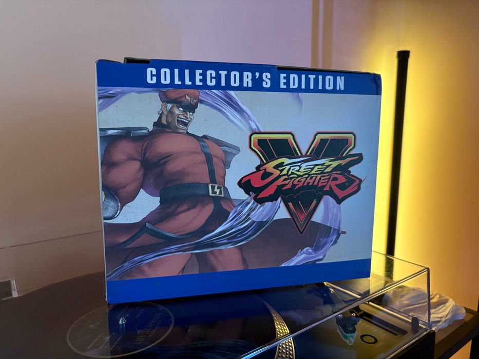 Нове Street Fighter V Collector's Edition Sony PlayStation PS4, 5