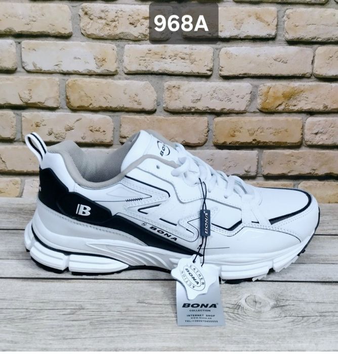 Білі кросівки Bona 968А  44р