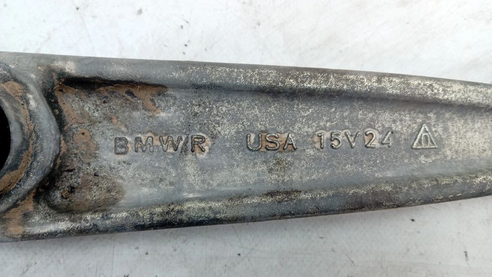 Braço de suspensão frente direito BMW X6 (E71, E72)