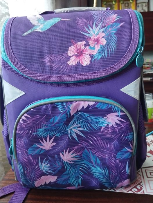 Рюкзак для дівчинки