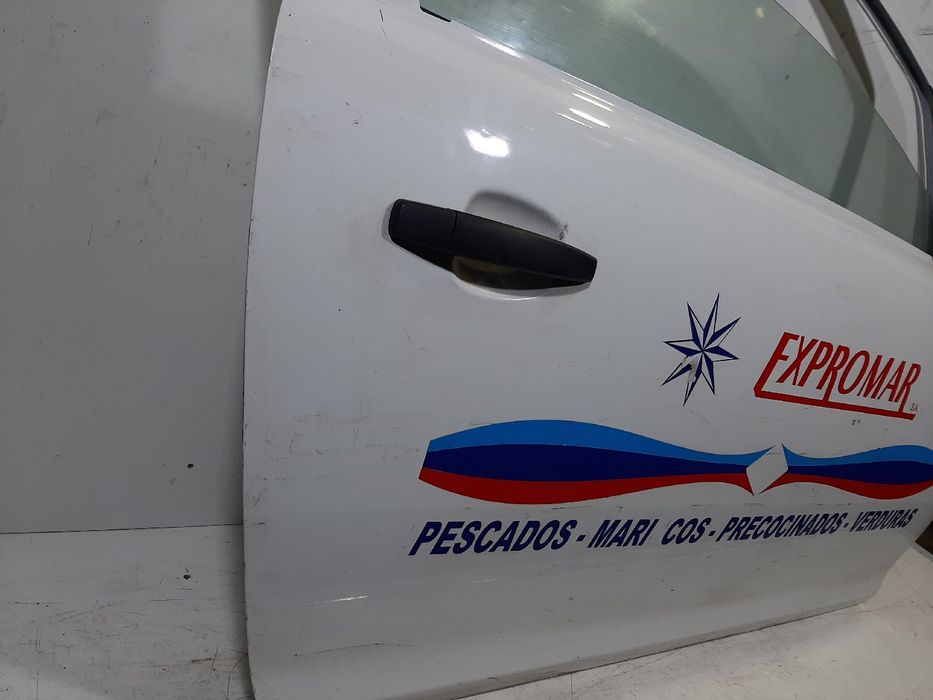 Porta frente direita OPEL Corsa D