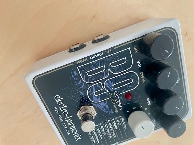 Pedal de efeitos de guitarra Electro Harmonix B9 Organ Machine