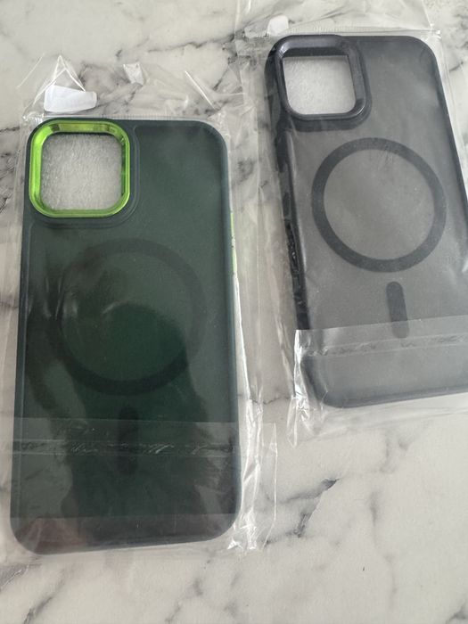 Чехол на айфон 12 про зелений