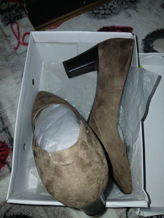 Sapatos de salto alto