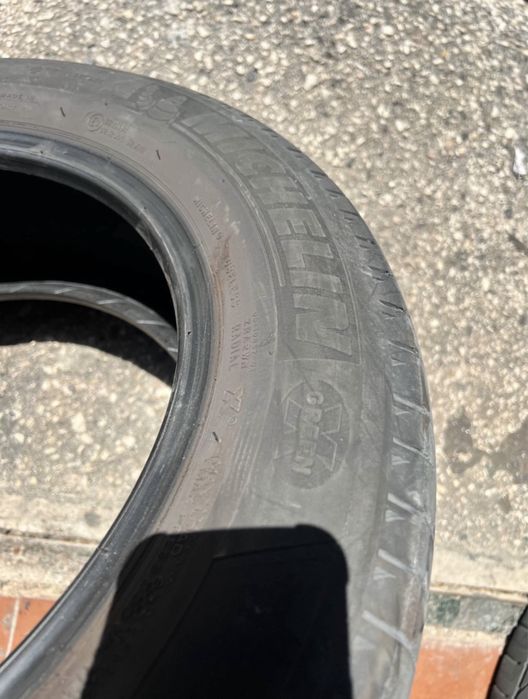 205/60/16 Michelin 2 pneus