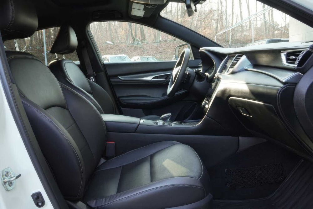 Infiniti QX55      2021