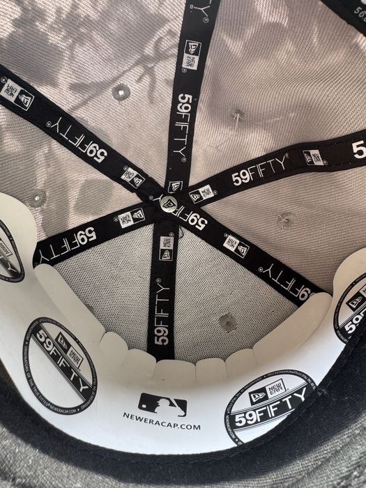 Custom Czapka FullCap New Era White Gold Roses Cross Pearl Swag