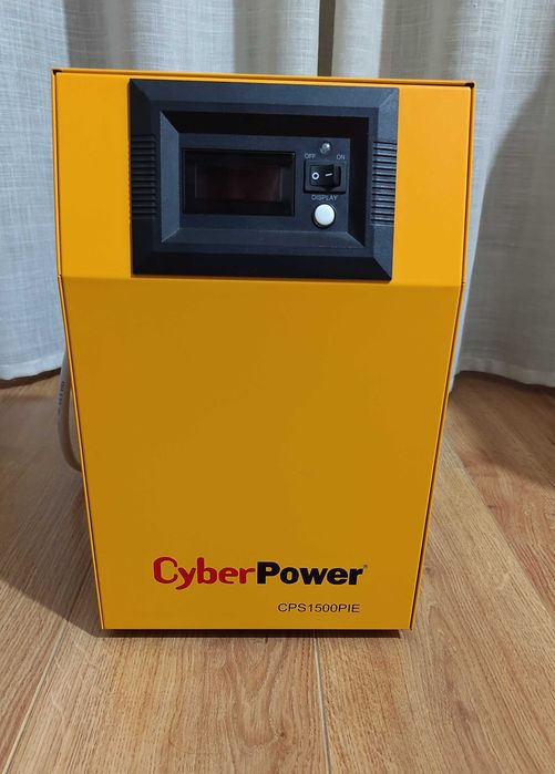 Продам ДБЖ CyberPower CPS1500PIE 1500VA (тиждень використання)