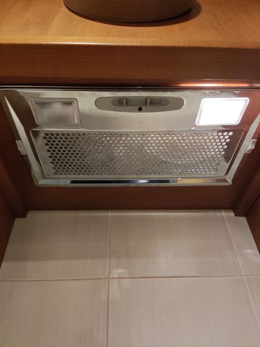 Vendo placa vitrocerâmica, forno e exaustor