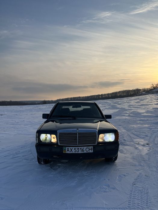 Продам Mercedes-Benz на полном ходу !