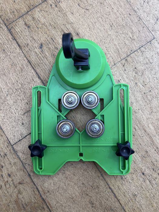 Guia de Perfuração Autocentrável com Ventosa para Azulejo e Vidro